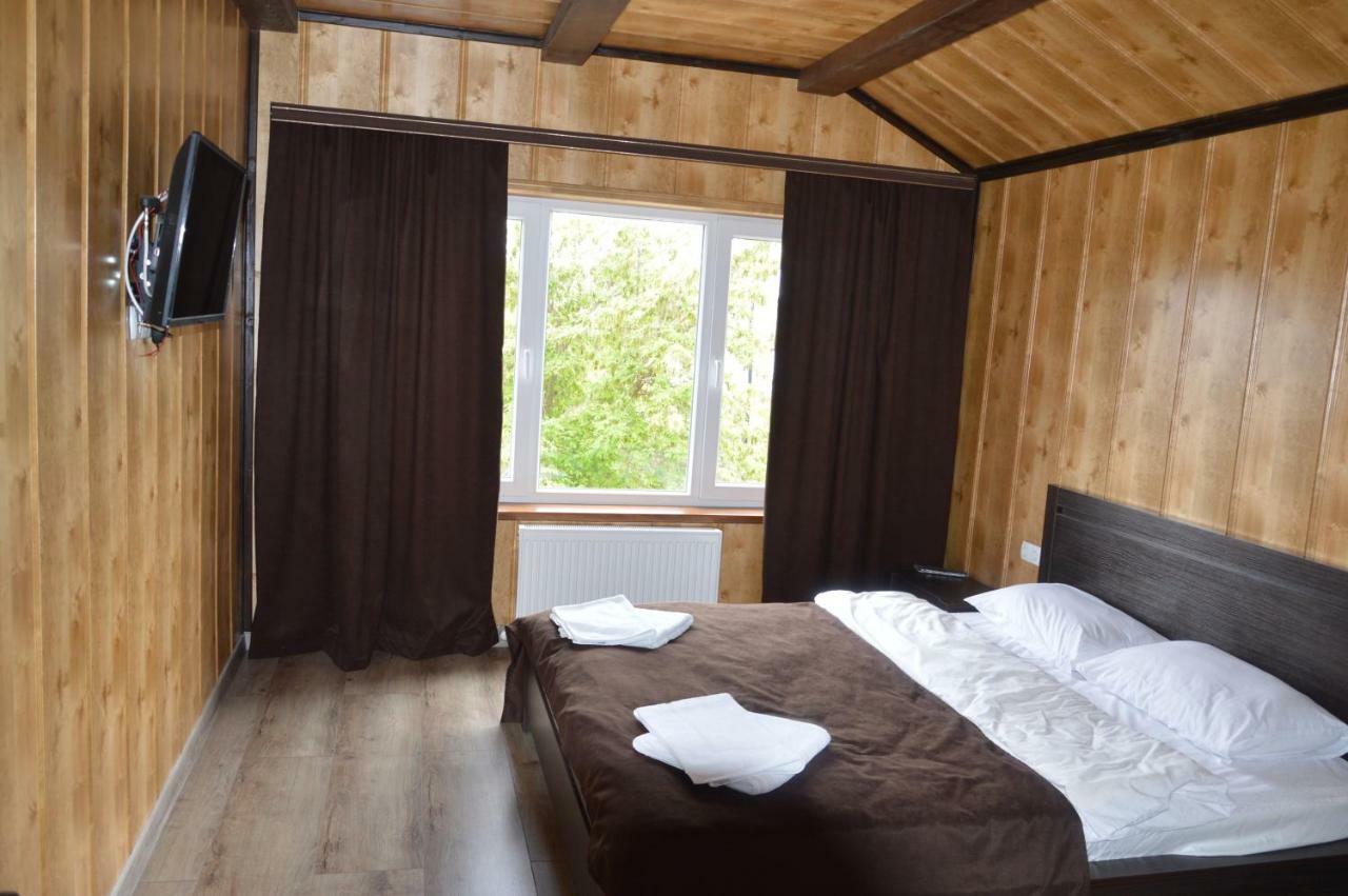 Royal House Villa Kamyanets-Podilski Dış mekan fotoğraf