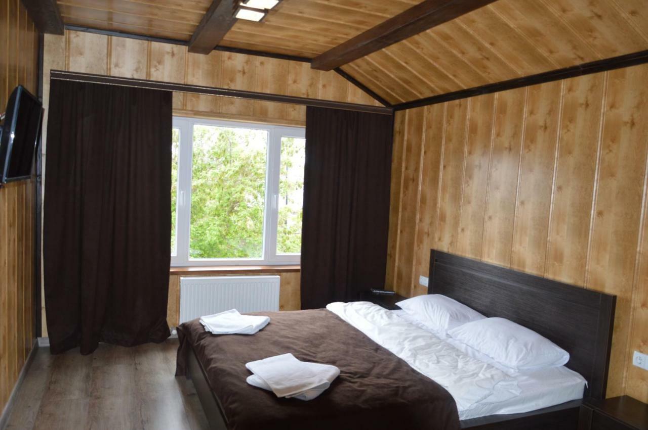 Royal House Villa Kamyanets-Podilski Dış mekan fotoğraf