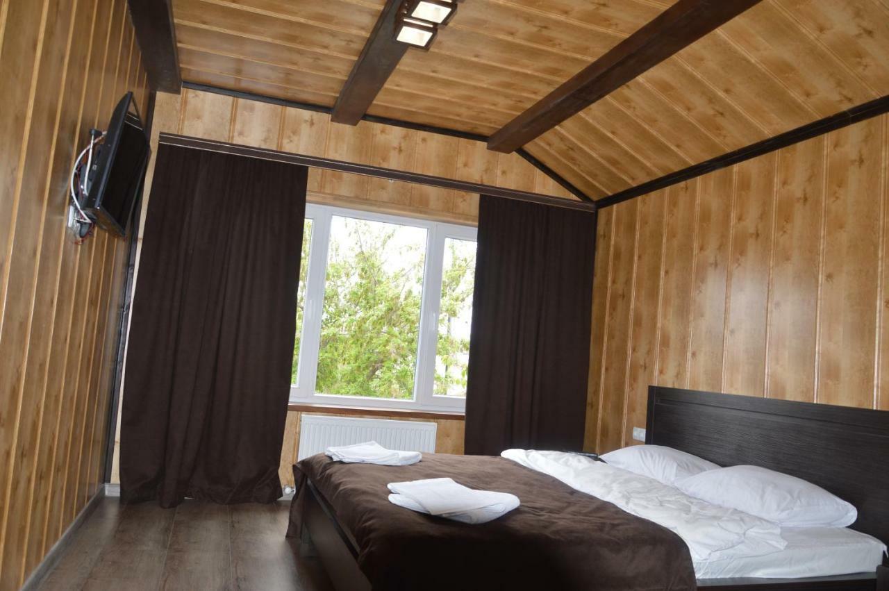 Royal House Villa Kamyanets-Podilski Dış mekan fotoğraf