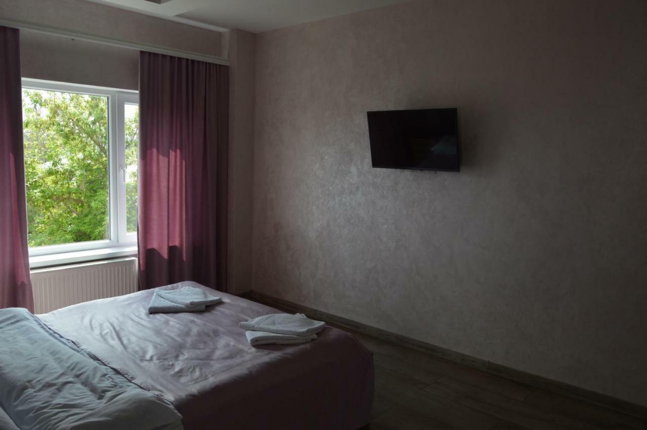 Royal House Villa Kamyanets-Podilski Dış mekan fotoğraf